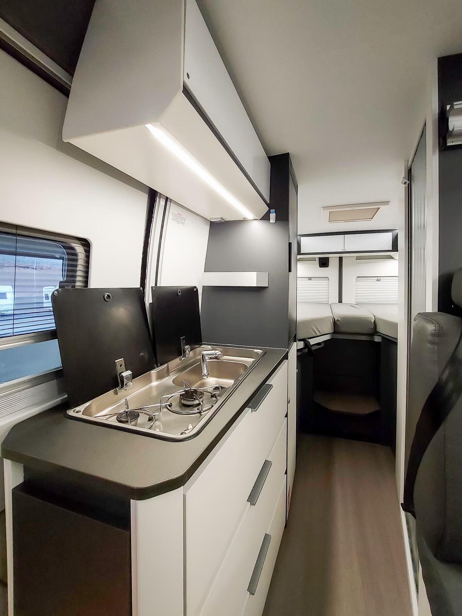 ADRIA TWIN 640 SLB SUPREME - Image 13