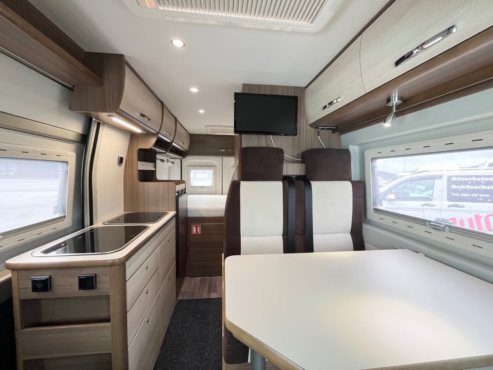 BRAVIA SWAN 599 - Image 10