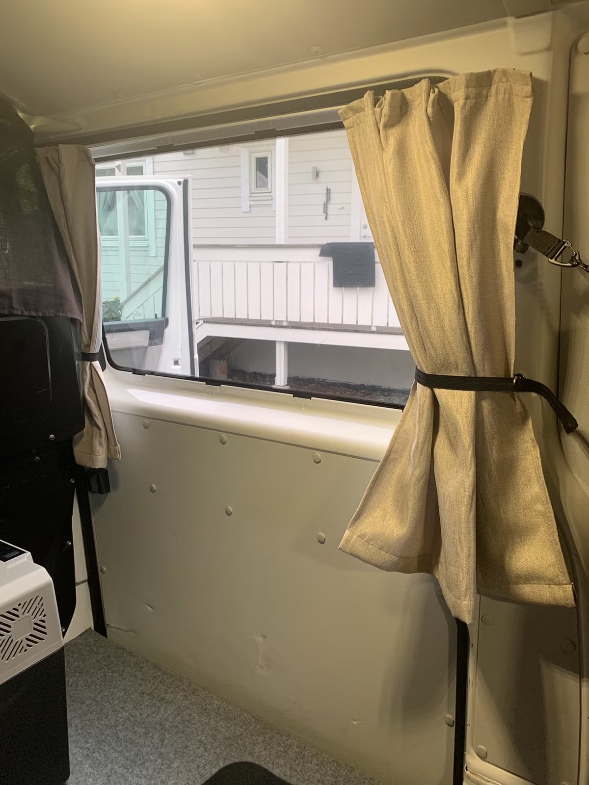 FOURGON AMÉNAGÉ VOLKSWAGEN TRANSPORTER FG VI 4MOTION DSG7 - Image 16