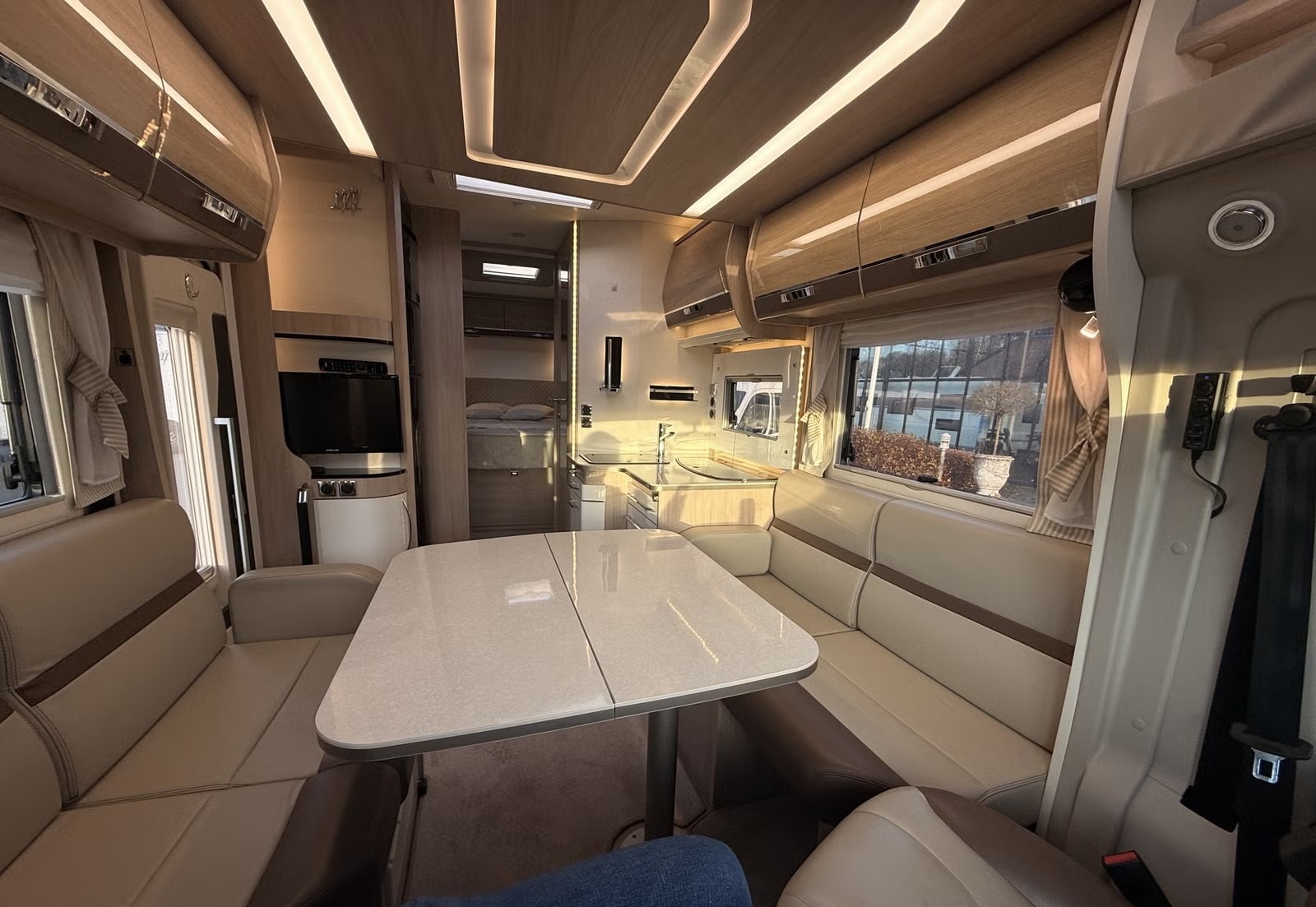 RAPIDO 7096 F - Image 12