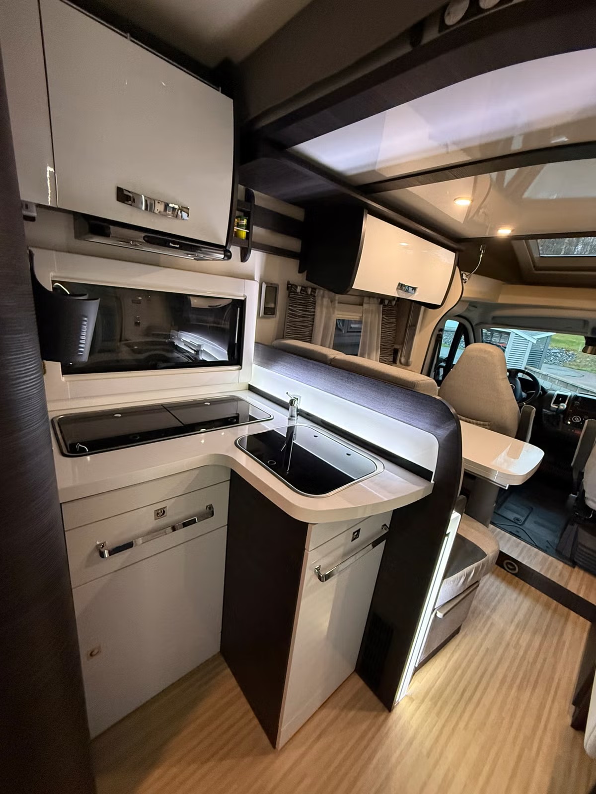 BENIMAR MILEO 263 - Image 13