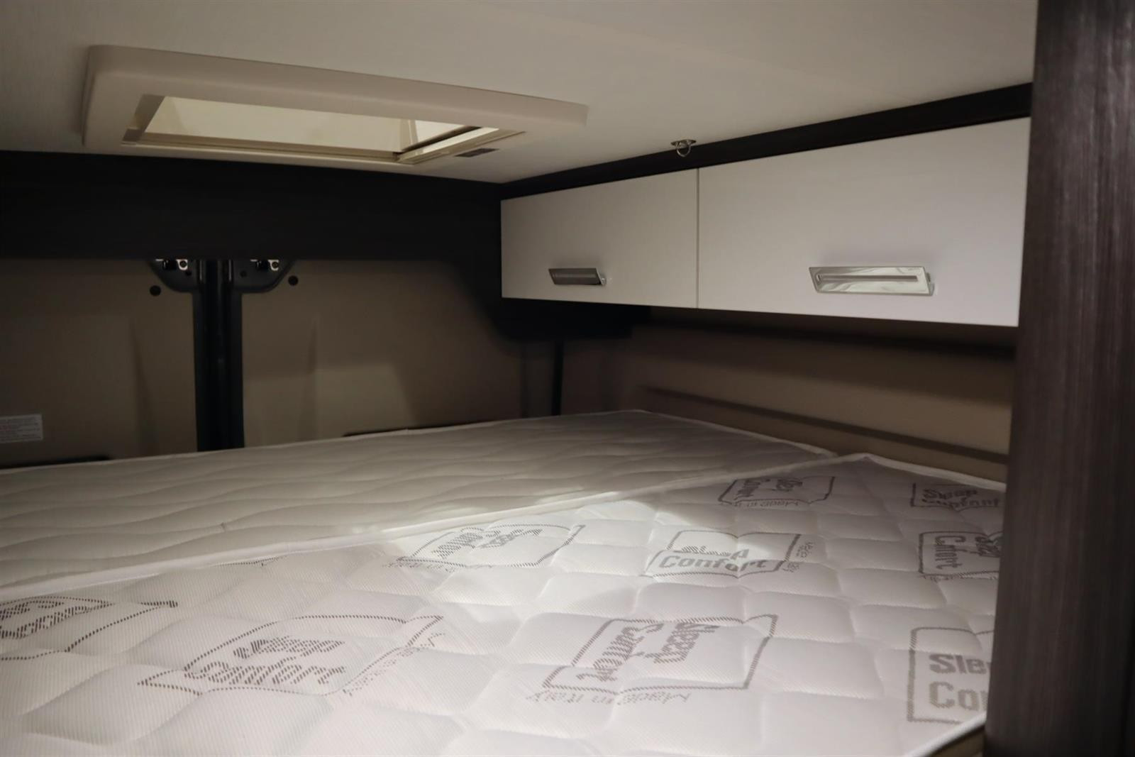 BENIMAR BENIVAN B120 - 4 COUCHAGES - Image 18